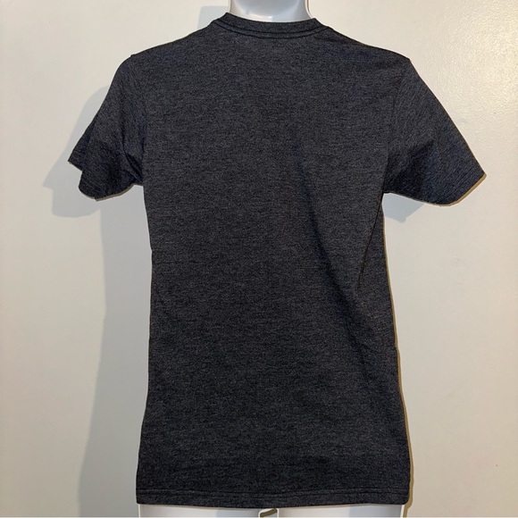 Men’s vans graphic T-Shirt heather gray with red and white logo size small 🆕 - Picture 7 of 12